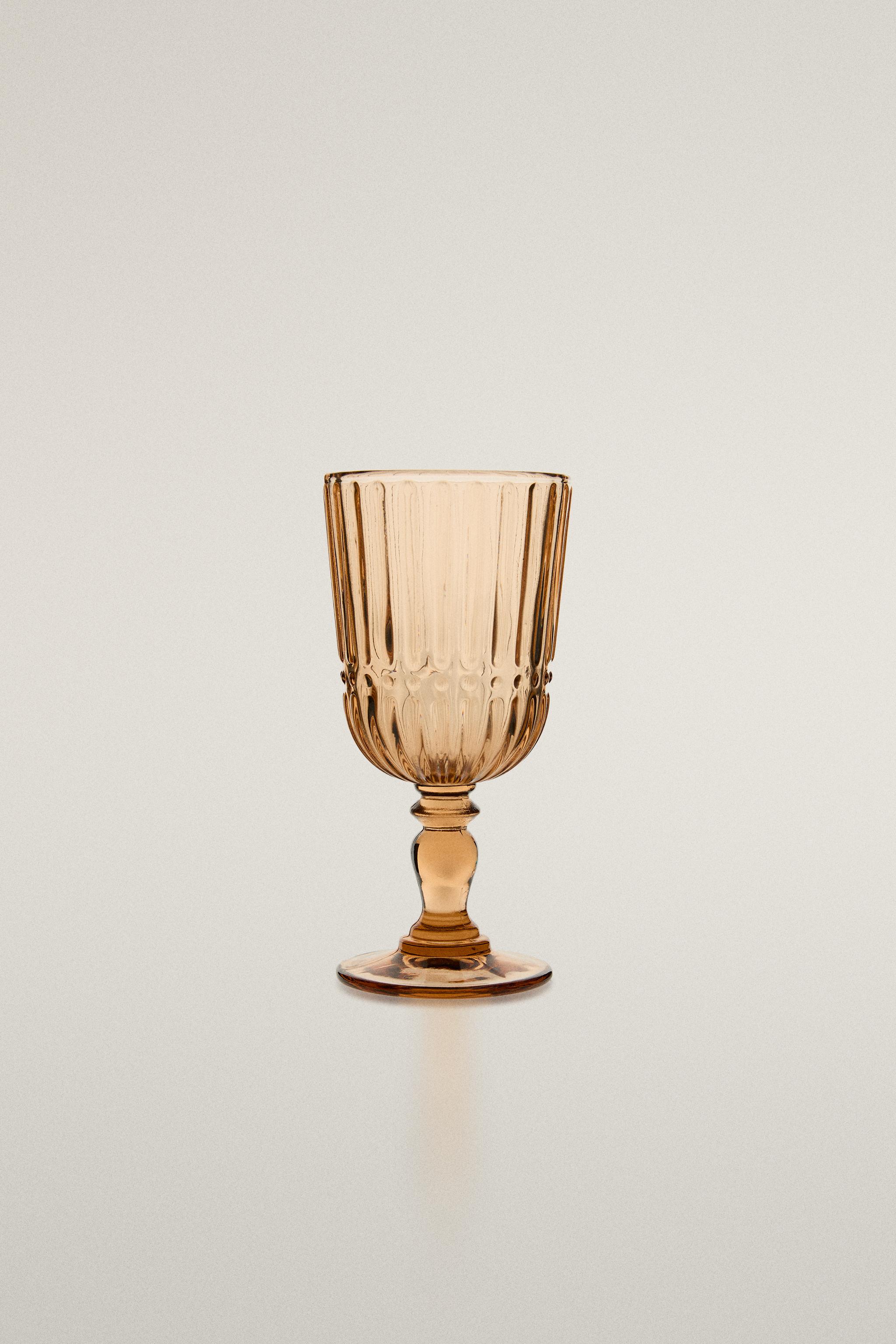 VERRE À VIN EN VERRE RELIEF